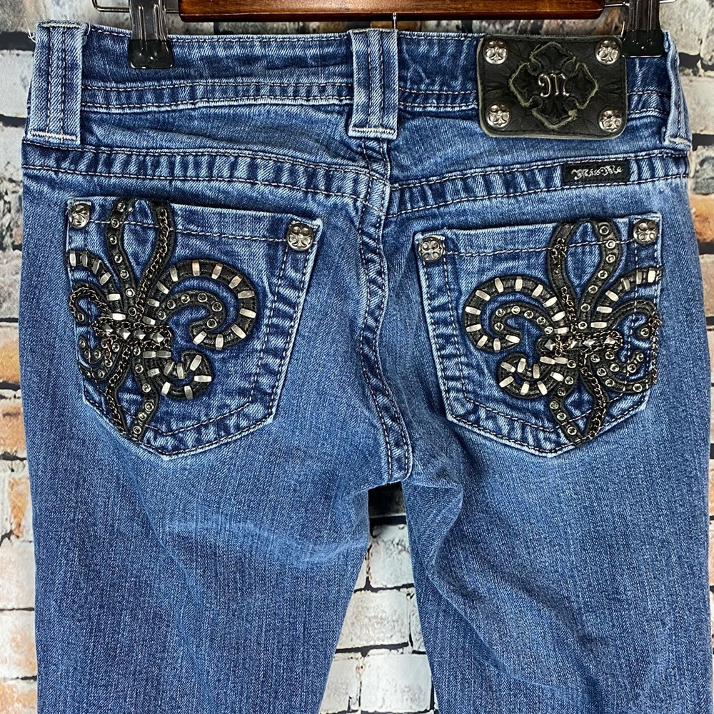 MISS ME EMBELLISHED STRAIGHT LEG JEANS